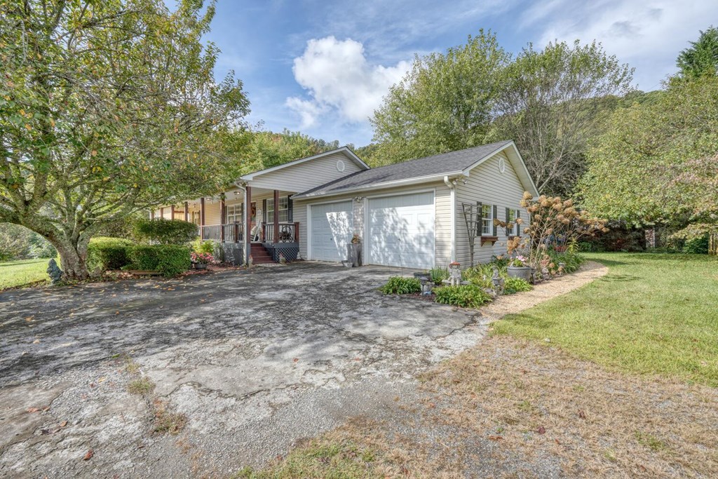 419477 Hiawassee Residential
