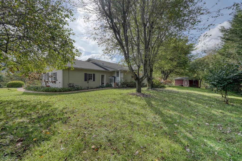 419477 Hiawassee Residential