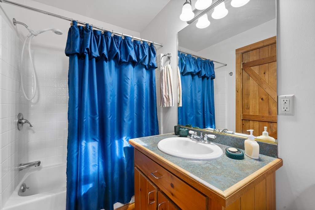 419482 Morganton Residential