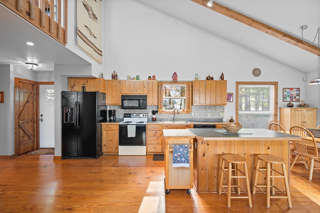 419482 Morganton Residential