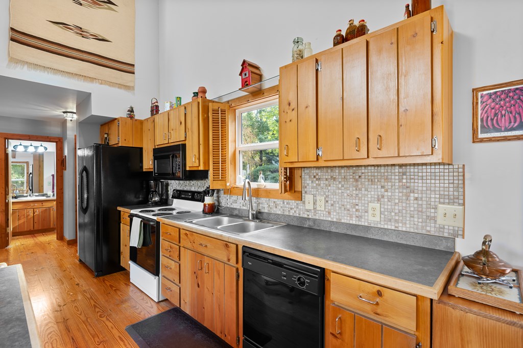 419482 Morganton Residential