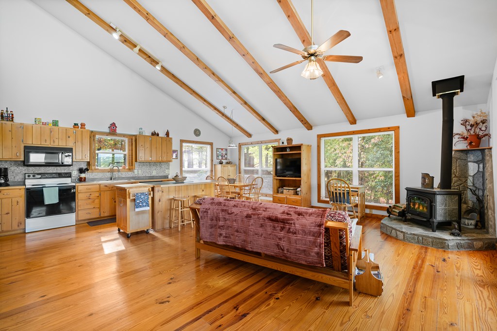 419482 Morganton Residential