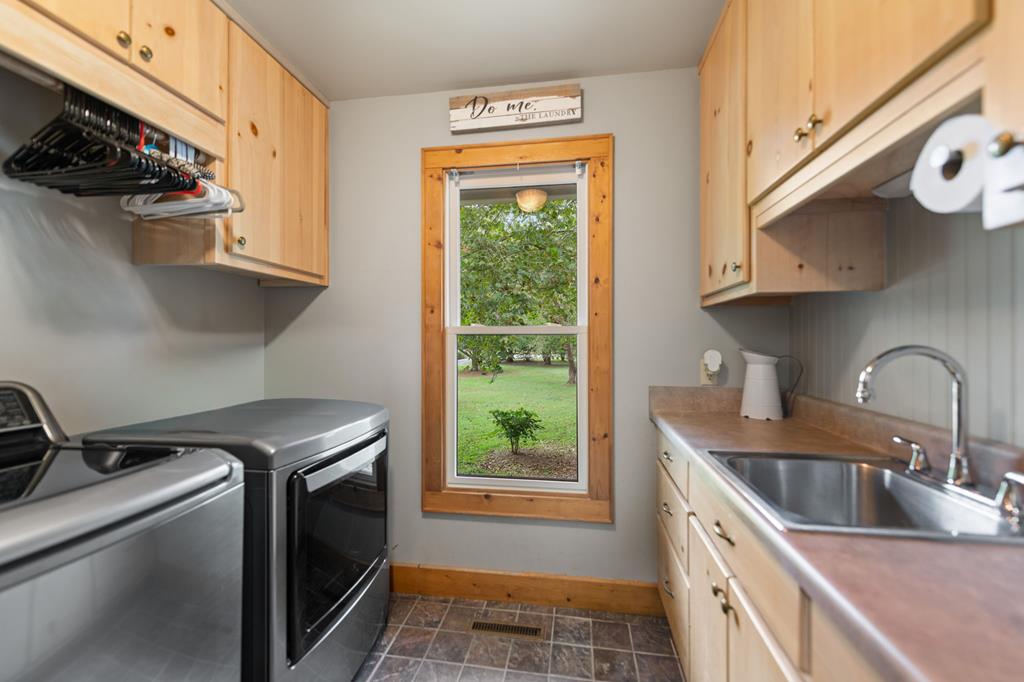 419486 Ellijay Residential