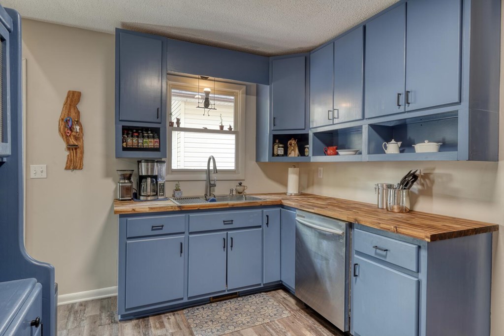 419491 Blairsville Residential