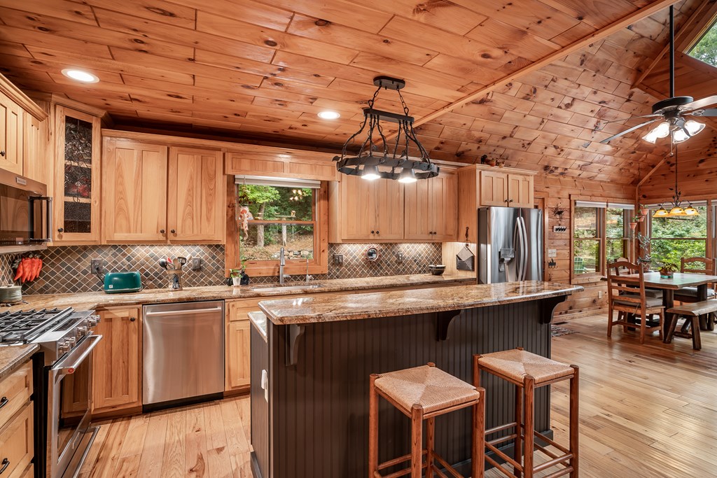 419496 Morganton Residential