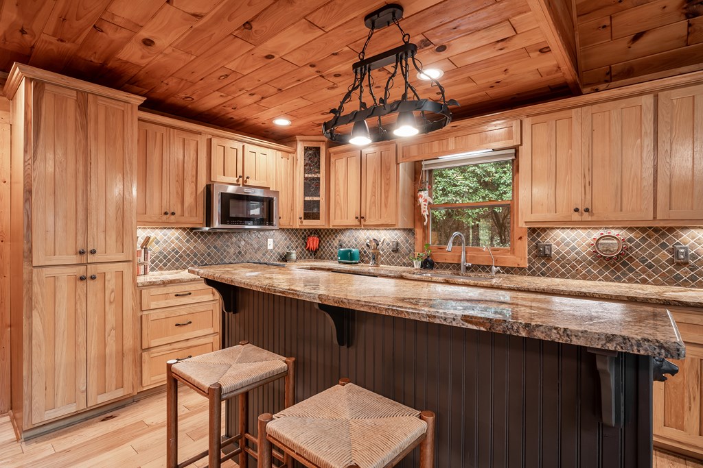 419496 Morganton Residential