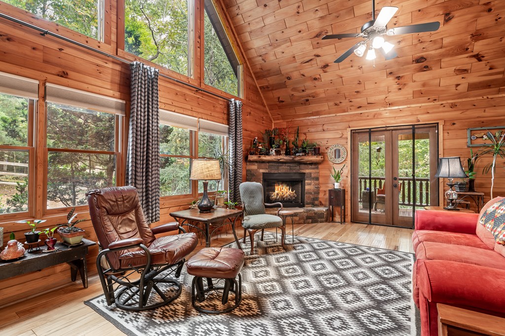419496 Morganton Residential