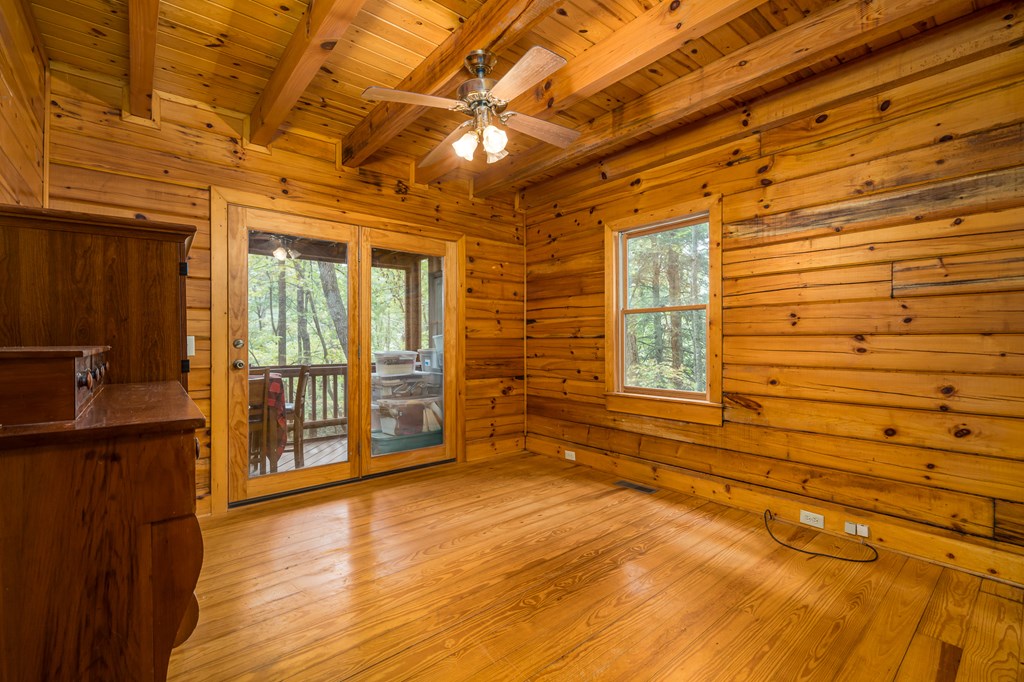 419497 Ellijay Residential