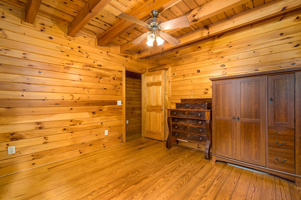 419497 Ellijay Residential