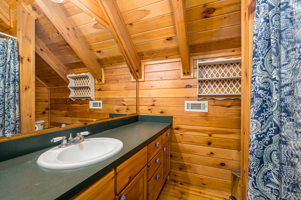 419497 Ellijay Residential