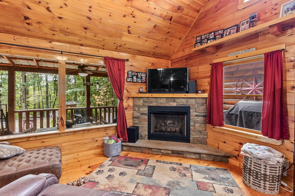 419506 Murphy Residential