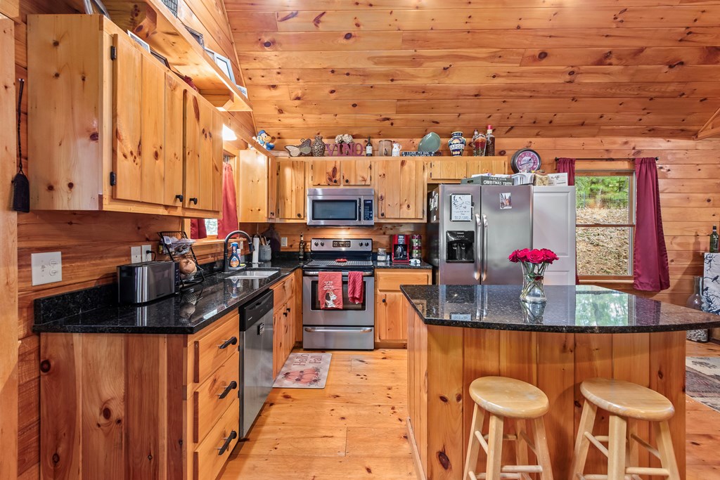 419506 Murphy Residential