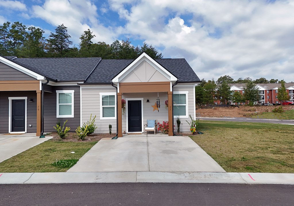 419515 Blue Ridge Townhouse