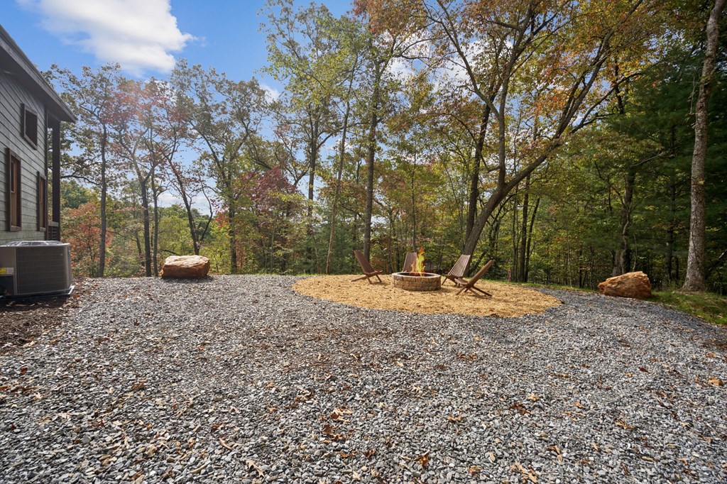 419526 Mineral Bluff Residential