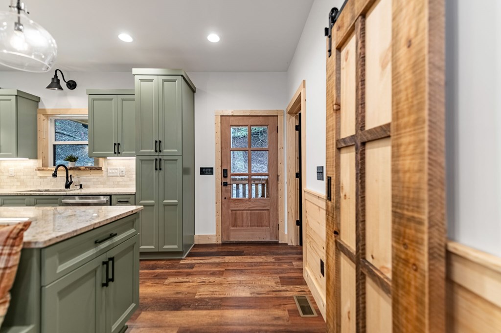 419528 Ellijay Residential