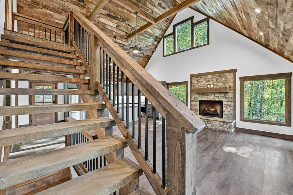 419530 Blue Ridge Residential