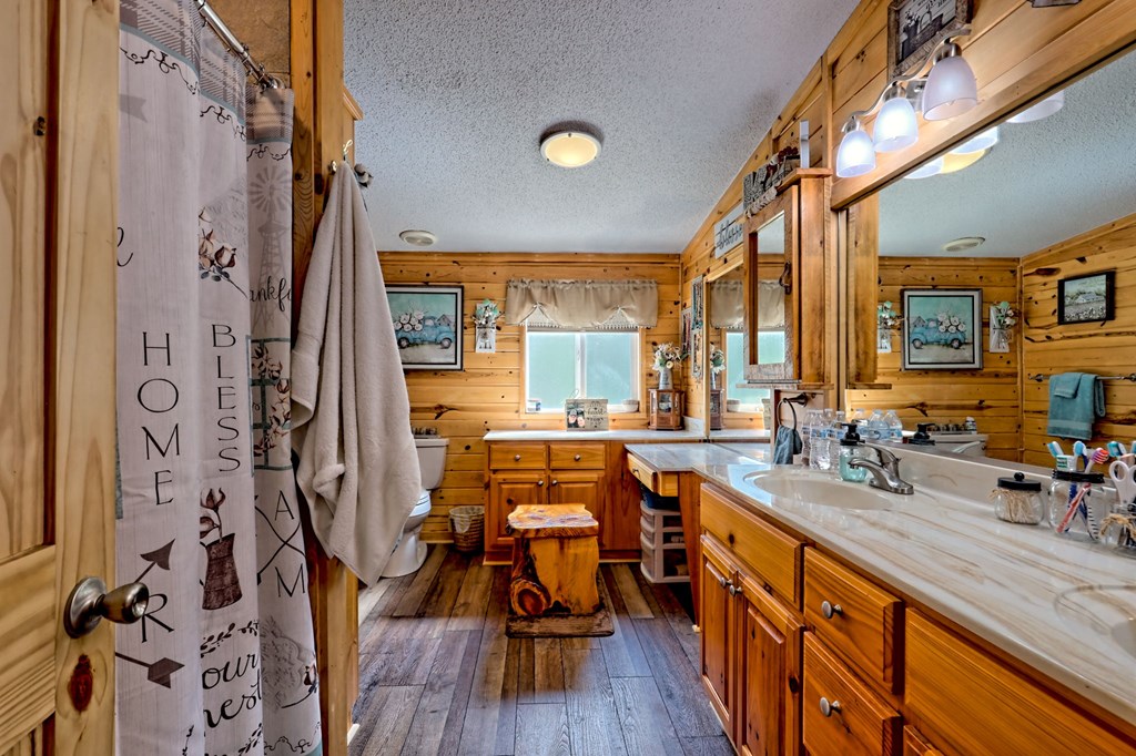 419534 Murphy Residential