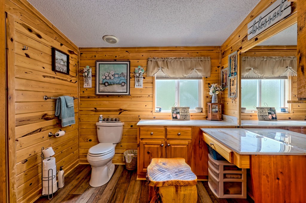 419534 Murphy Residential
