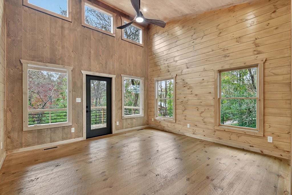 419536 Blue Ridge Residential