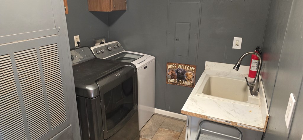 419545 Blue Ridge Residential