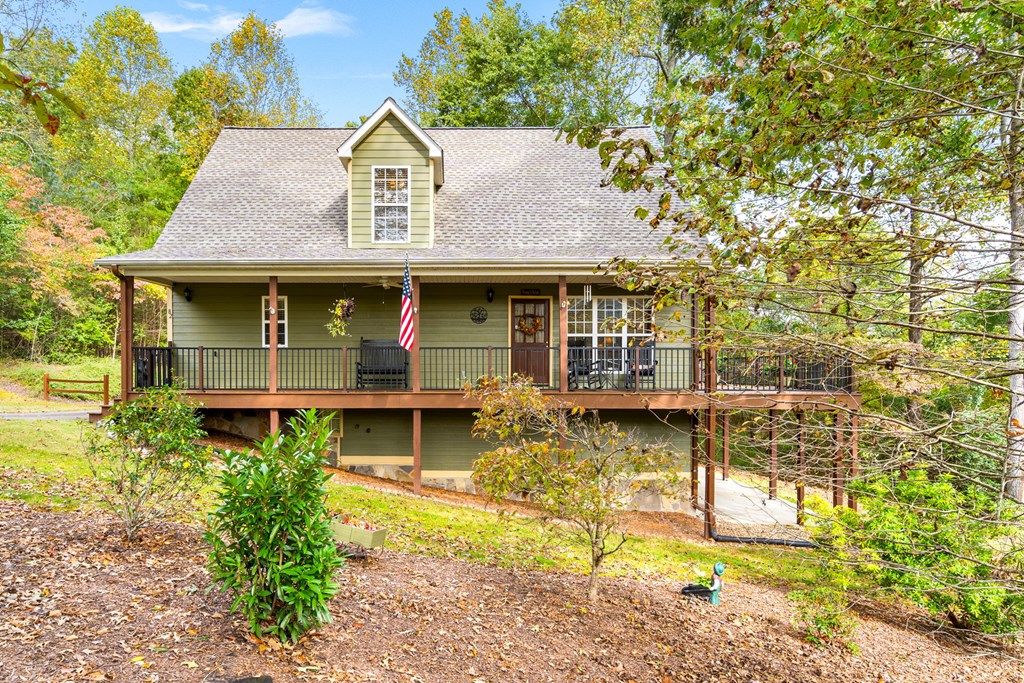 419556 Young Harris Residential