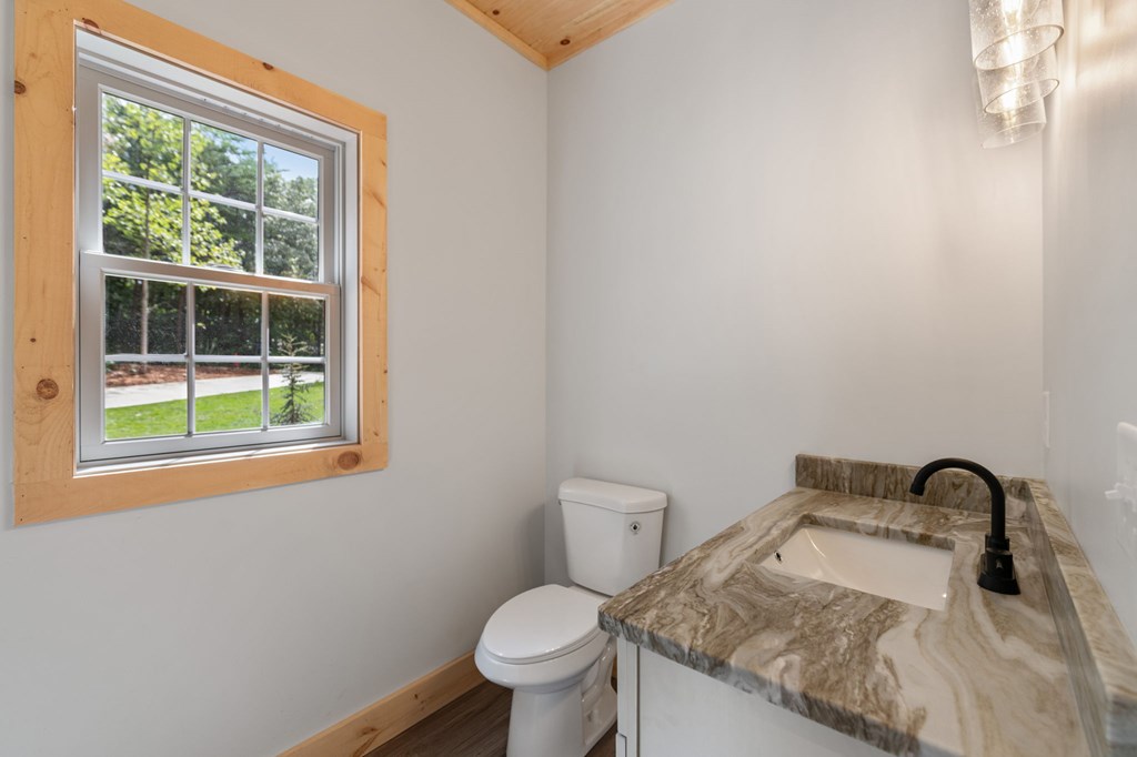 419557 Morganton Residential
