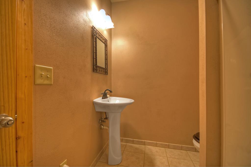 419566 Ellijay Residential