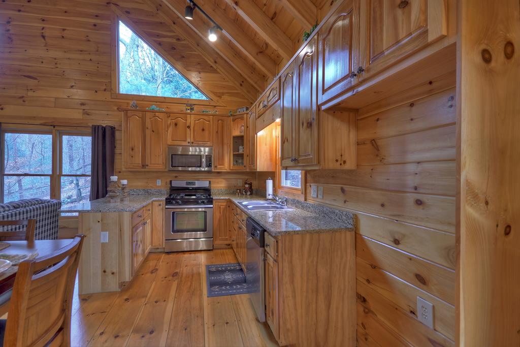 419566 Ellijay Residential
