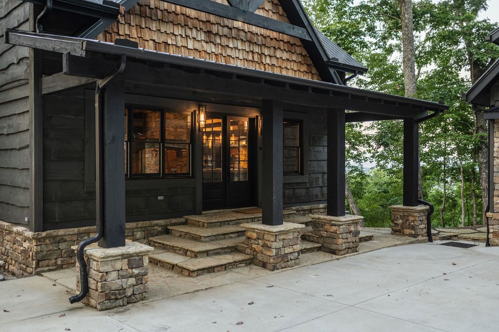 419570 Morganton Residential