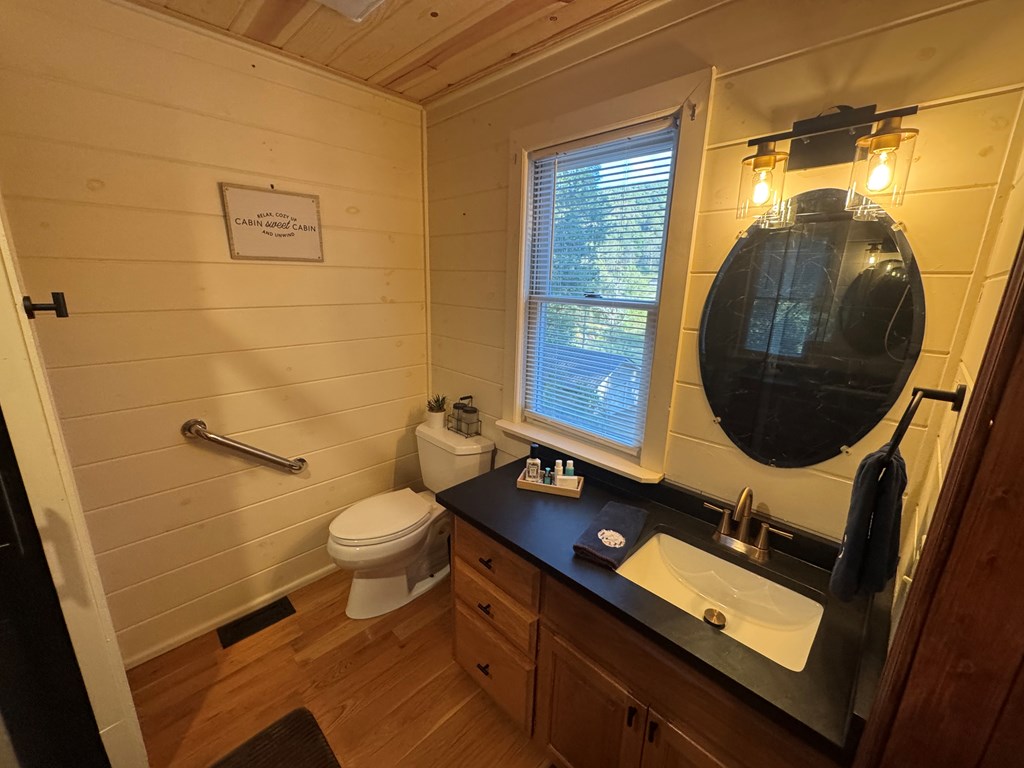 419573 Blue Ridge Residential