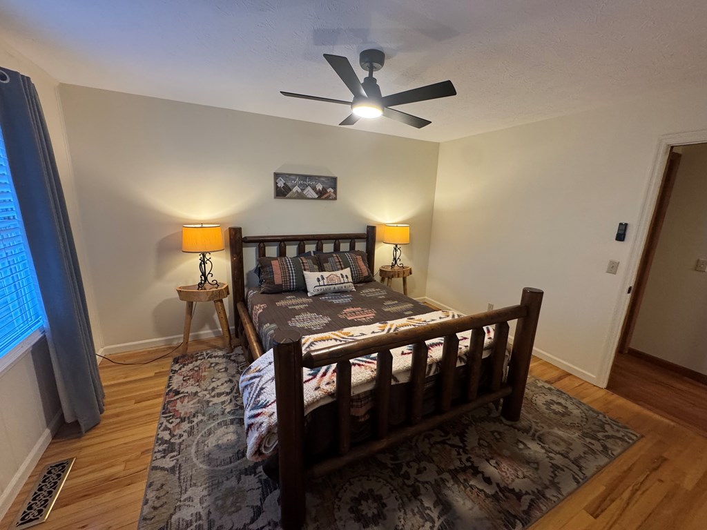 419573 Blue Ridge Residential