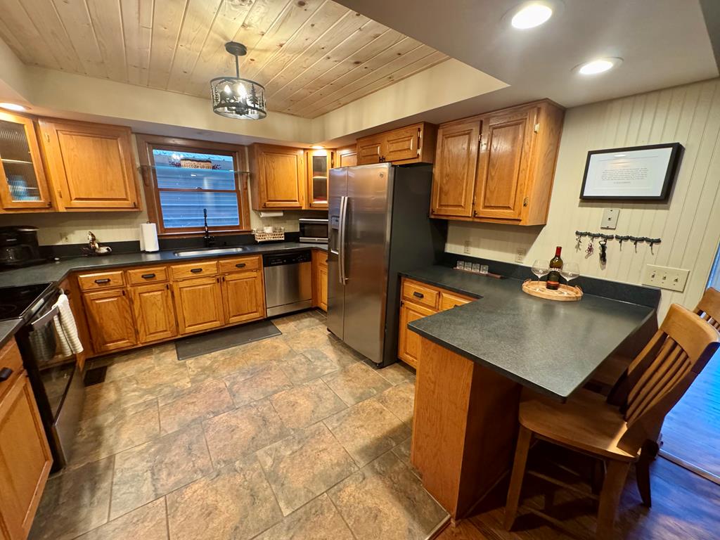 419573 Blue Ridge Residential
