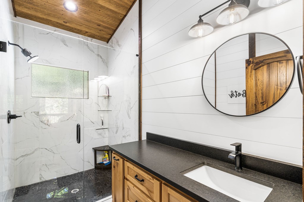 419579 Morganton Residential