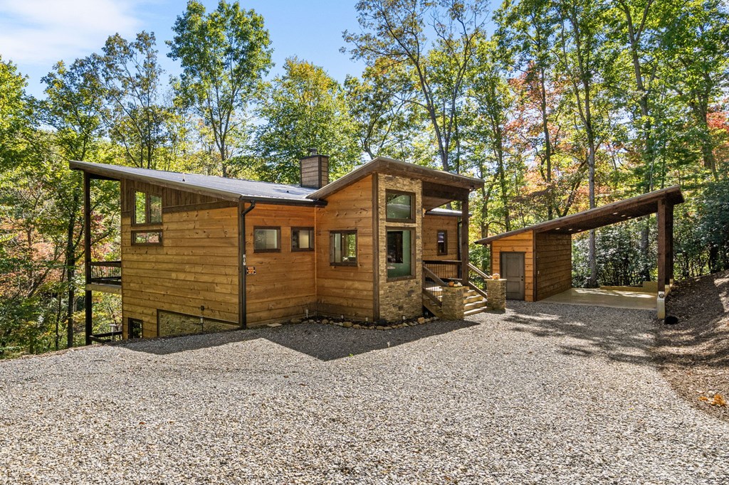 419579 Morganton Residential