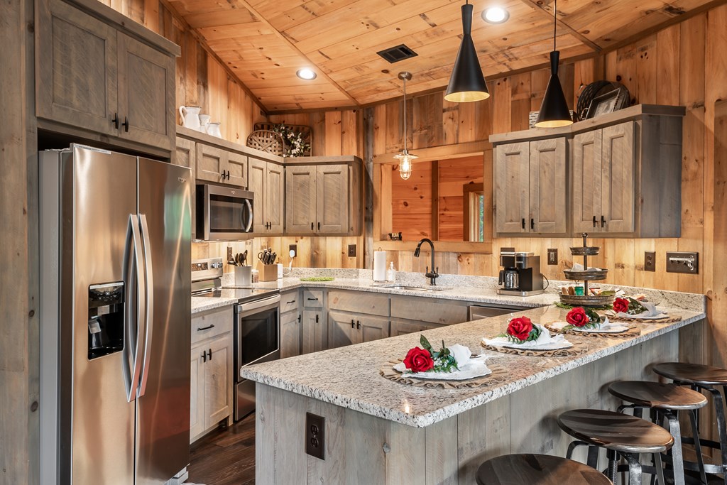 419592 Blue Ridge Residential