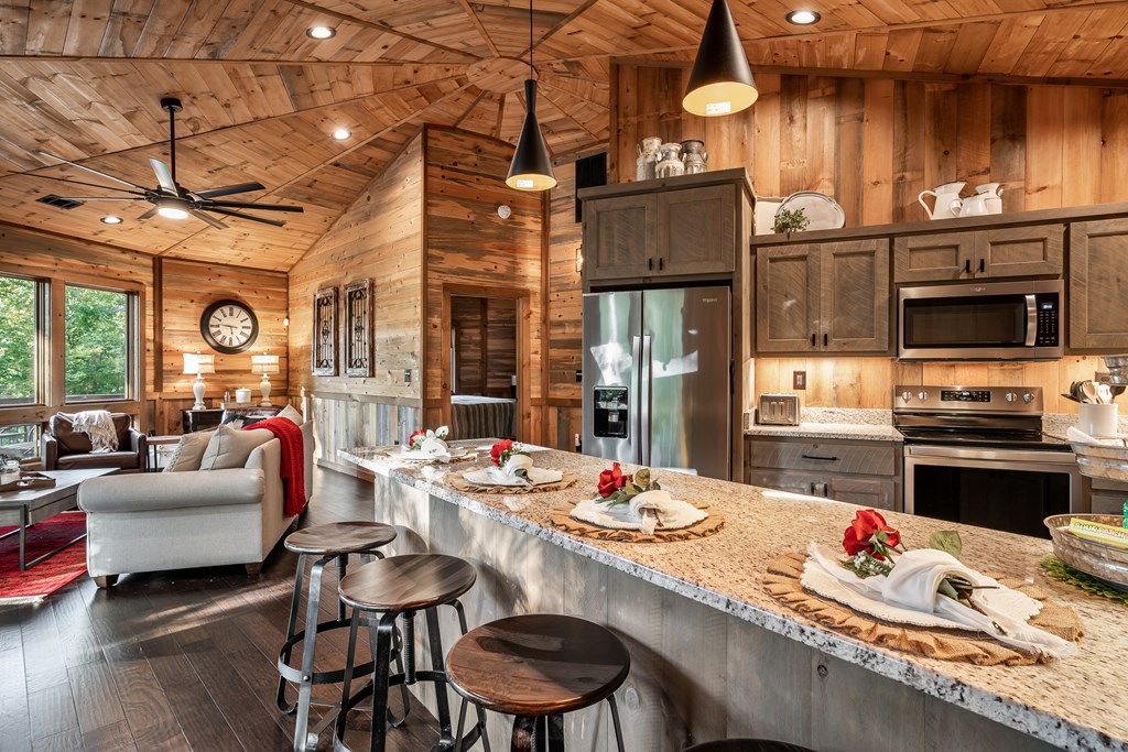 419592 Blue Ridge Residential