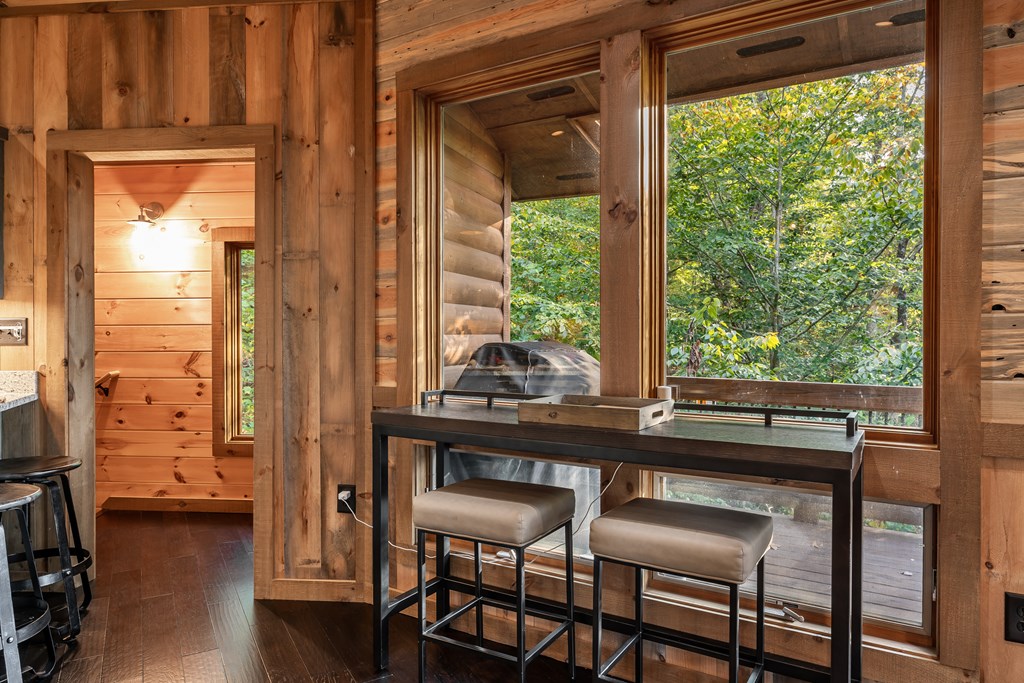 419592 Blue Ridge Residential