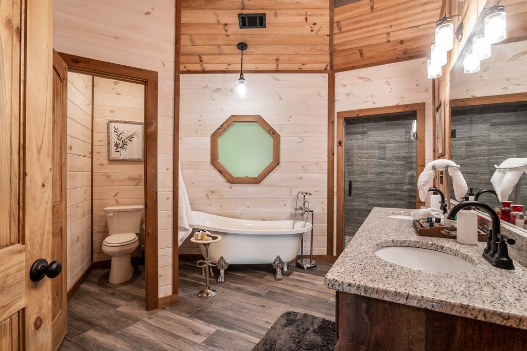 419592 Blue Ridge Residential