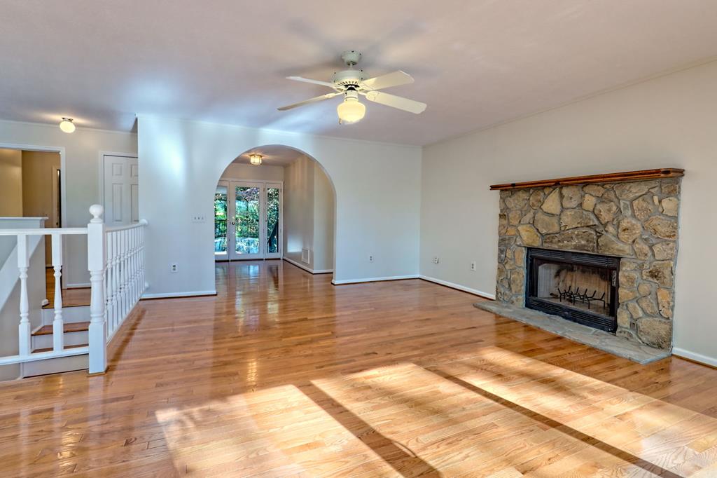419596 Blairsville Residential