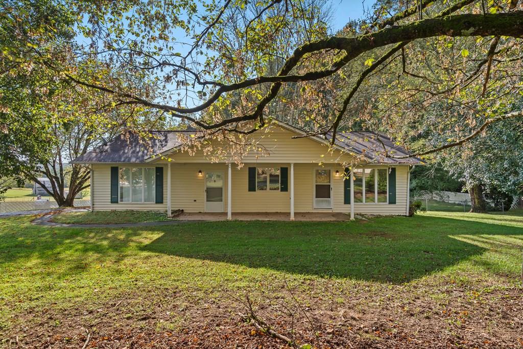 419604 Hayesville 