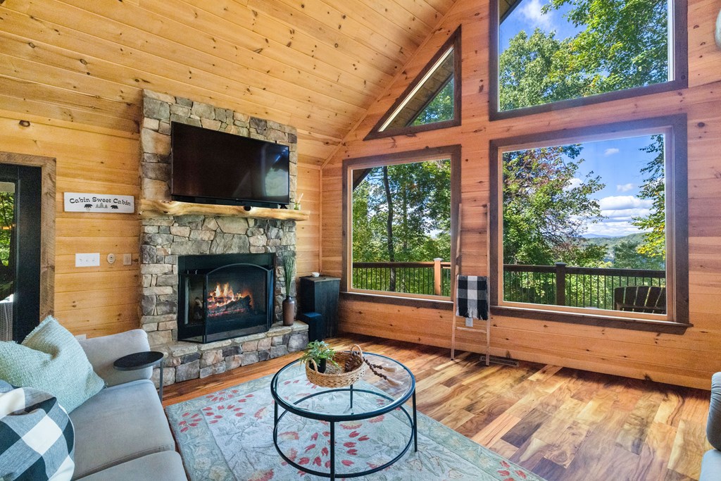 419613 Blue Ridge Residential