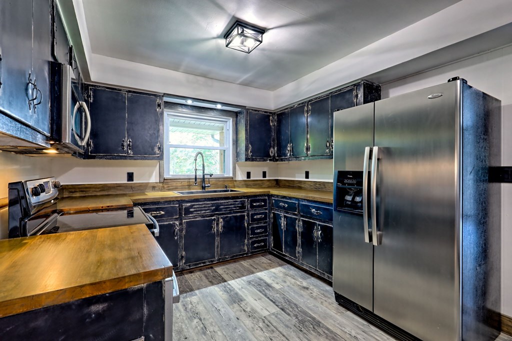 419614 Hayesville Residential