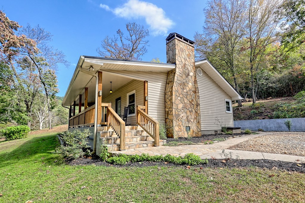 419614 Hayesville Residential