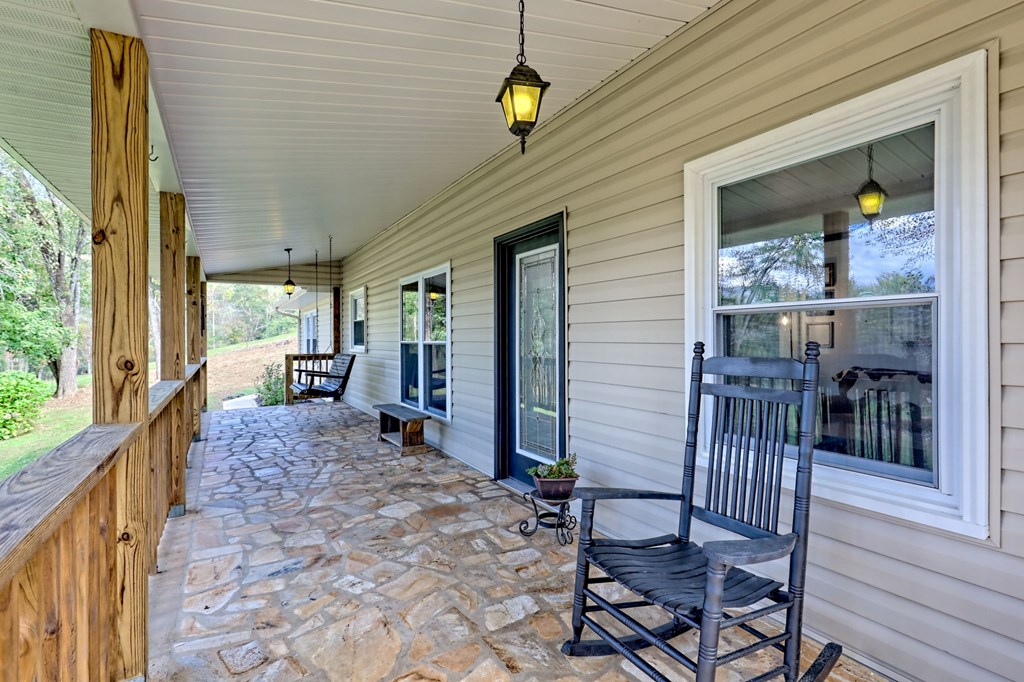 419614 Hayesville Residential