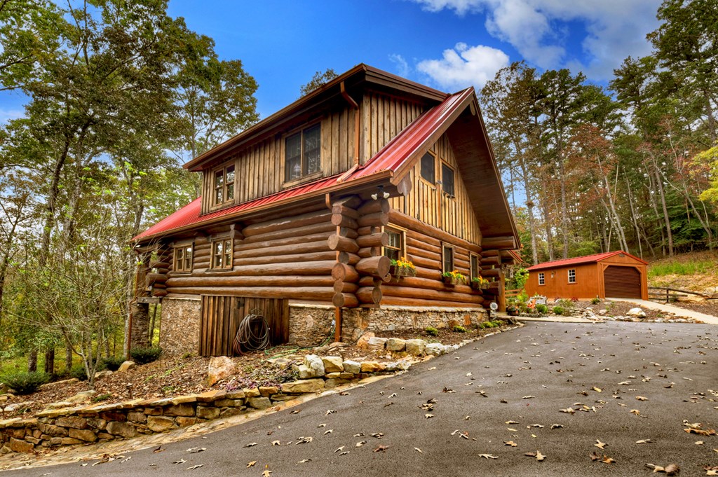 419616 Mineral Bluff Residential