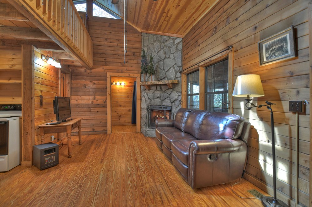419622 McCaysville Residential