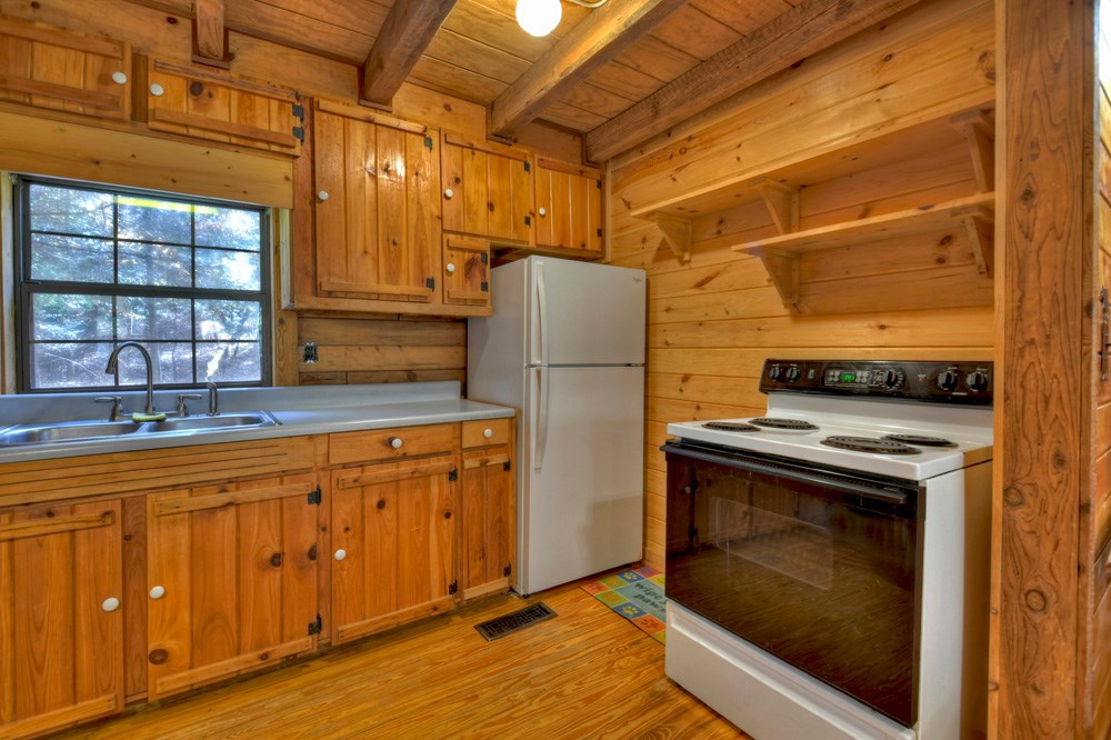 419622 McCaysville Residential