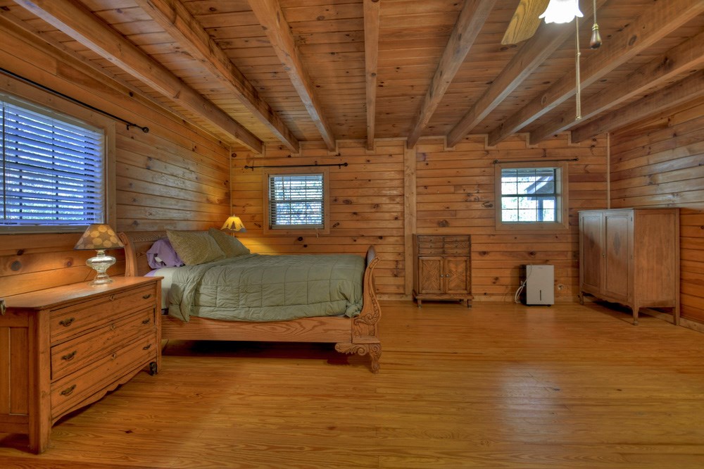 419622 McCaysville Residential