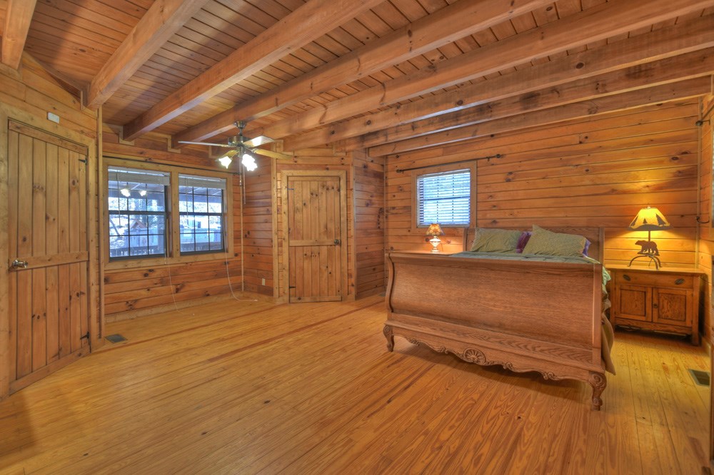 419622 McCaysville Residential