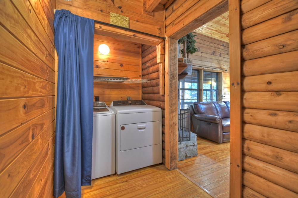 419622 McCaysville Residential